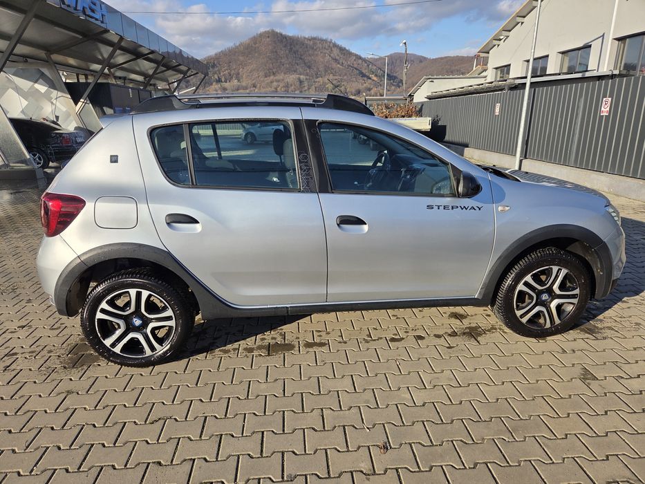dacia sandero stepway 1 litru turbo GPL+benzina