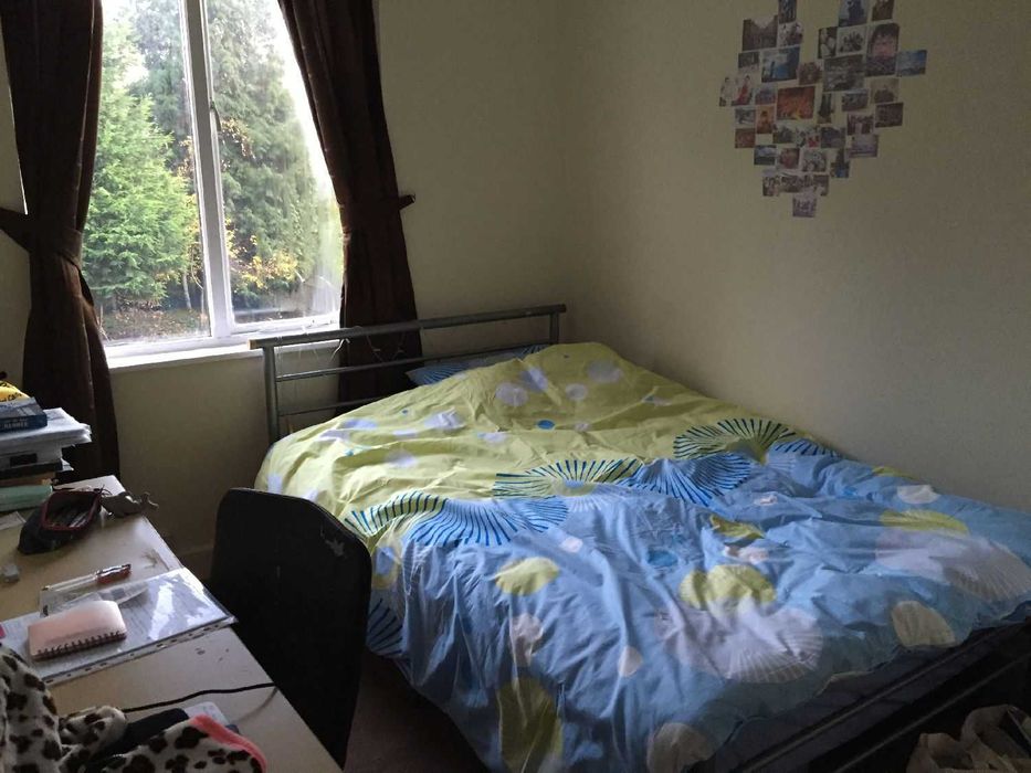 Дава се под наем Двустаен апартамент в София, Център - 65 кв.м за 387.6 € - Снимка #3