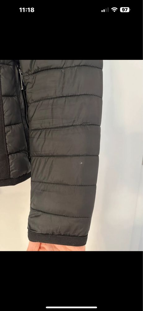 Geaca Guess originala