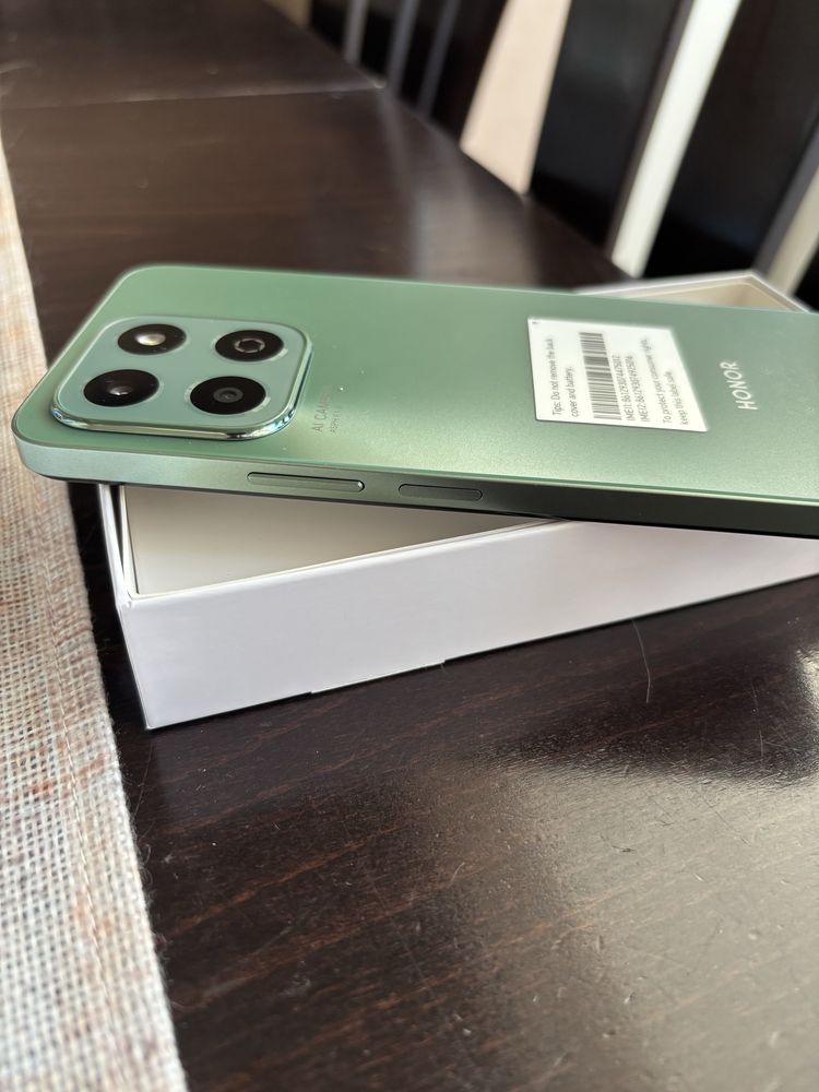 HONOR X6b Чисто НОВ с гаранция