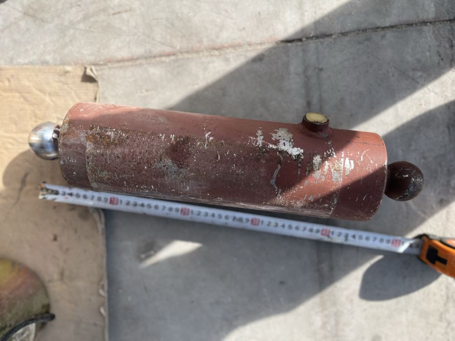 продавам цилиндър за самосвал