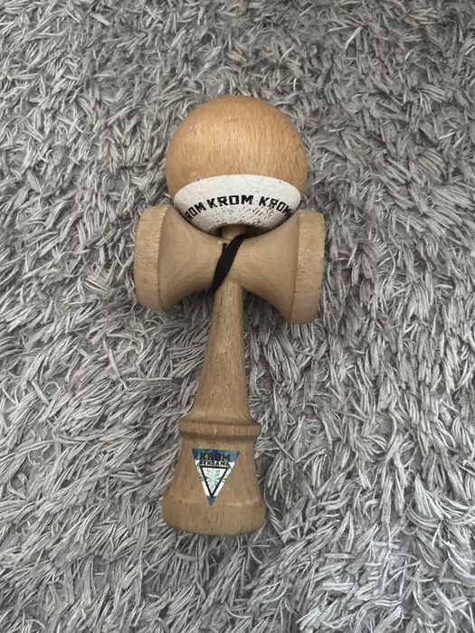 Kendama krom pop