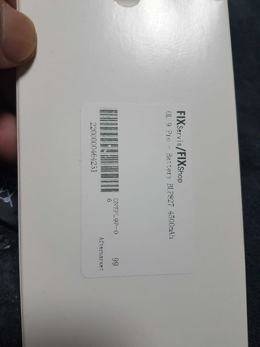 Acumulator one plus 9 pro original nou