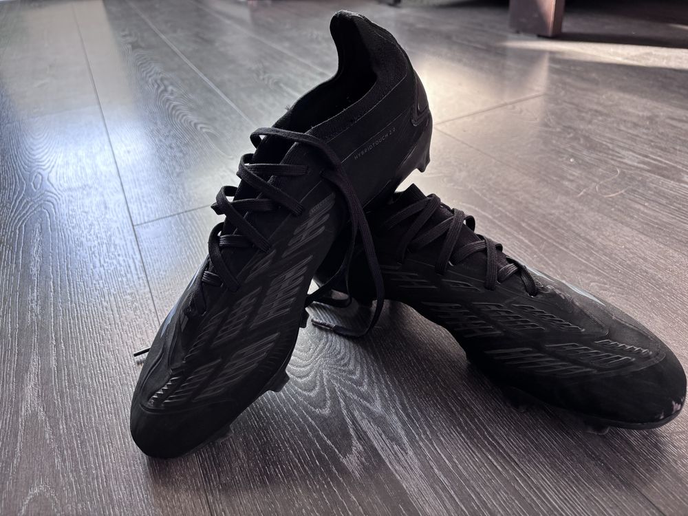 Бутонки Adidas Predator