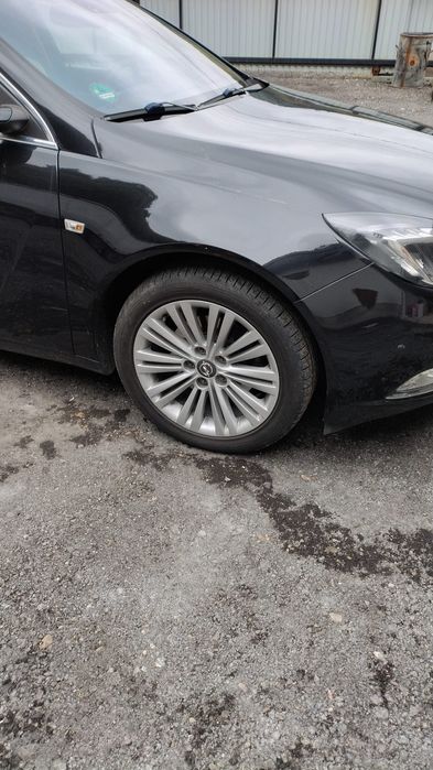 Vând opel insignia sau schimb cu autoutilitară