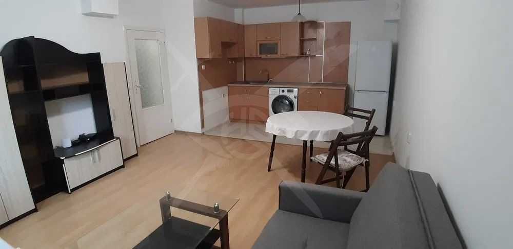 Дава се под наем Двустаен апартамент в Варна, Лятно кино Тракия - 60 кв.м за 420 € - Снимка #1