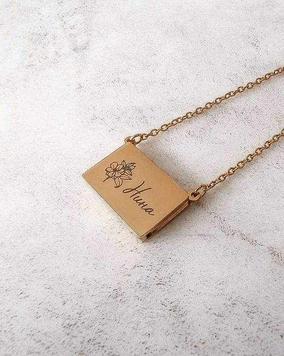 Персонализирани коледни подаръци 2025 – лазерно и ръчно изработени