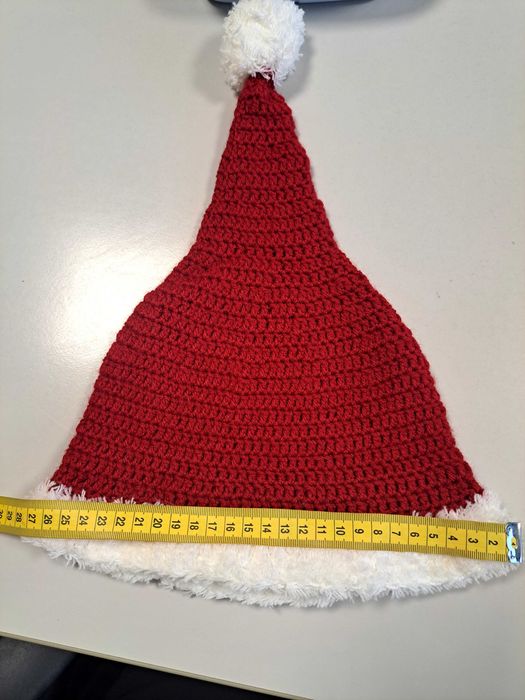 Rochita craciunita, lucrata manual+ fes+ botosei, pt 4- 5 ani, 180 ron