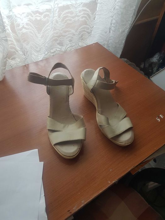 Sandale dama marimea 39