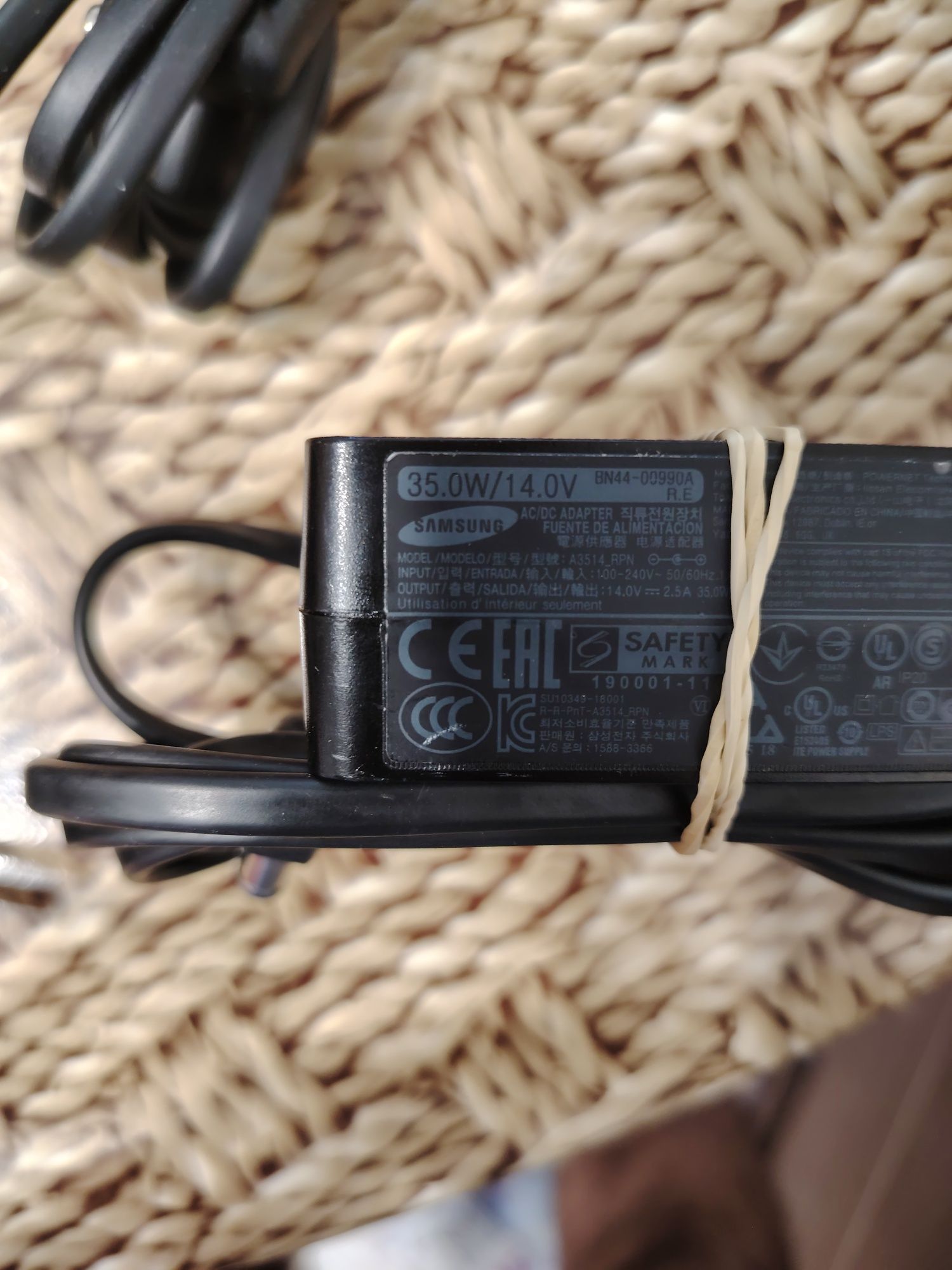 Захранване за монитор Samsung 14 v. 12 v. 19 v.