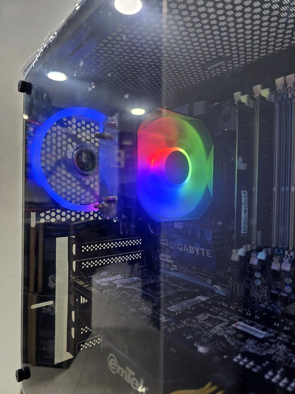 Компьютер аналог i7 /озу 16/GTX 750 2g /ssd 120/HDD 500