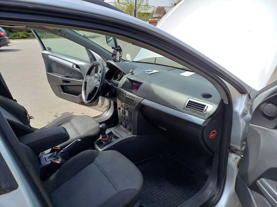 Vand opel Astra H 1.7 DTH
