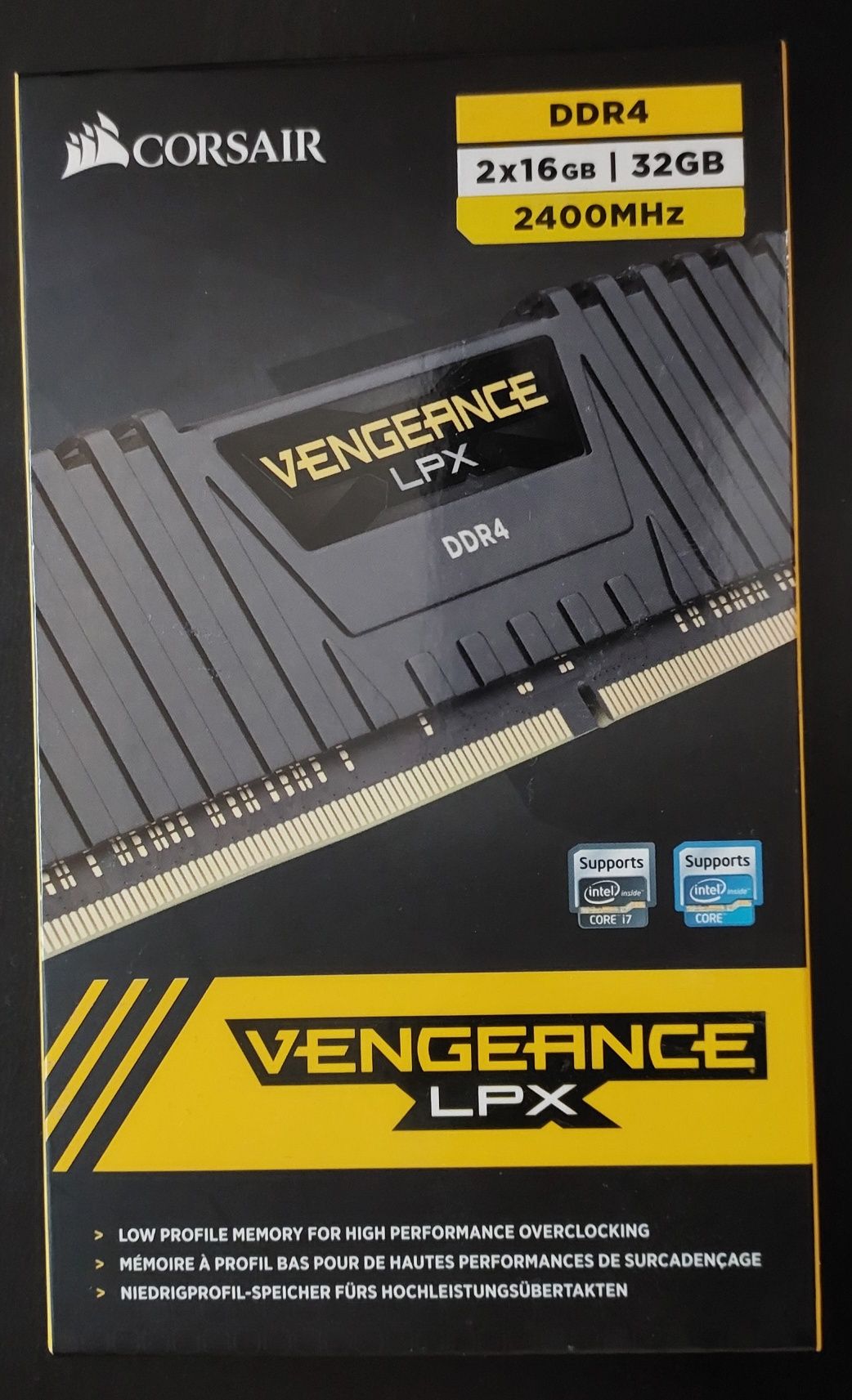 Memorii RAM Corsair Vengeance LPX 32gb DDR4 2400
