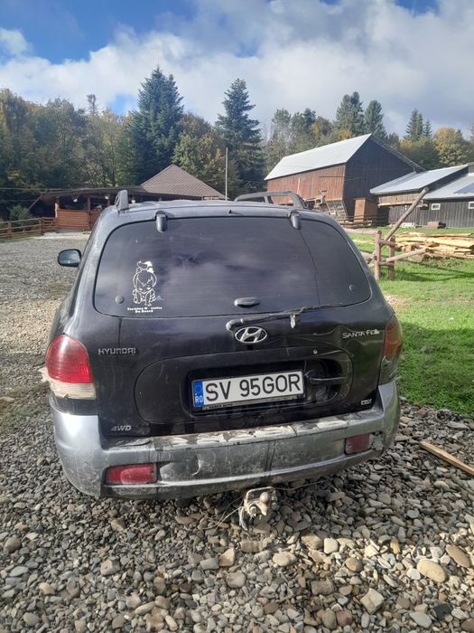 Vând Hyundai Santa Fe pentru dezmembrat