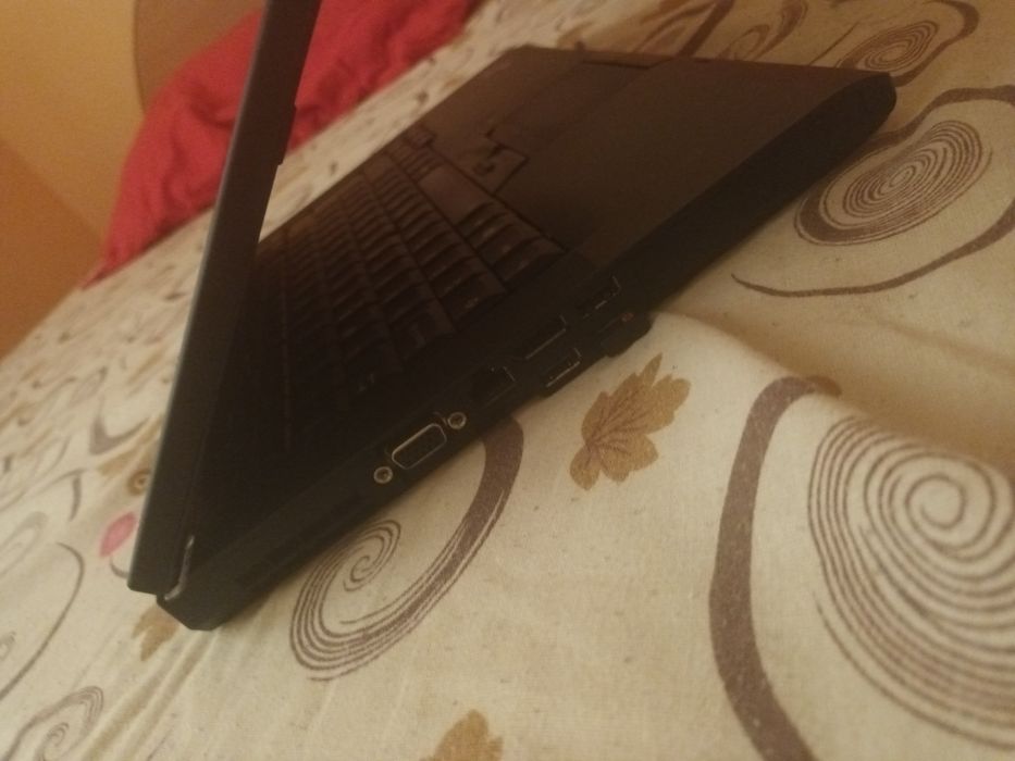 Vând laptop Lenovo t410