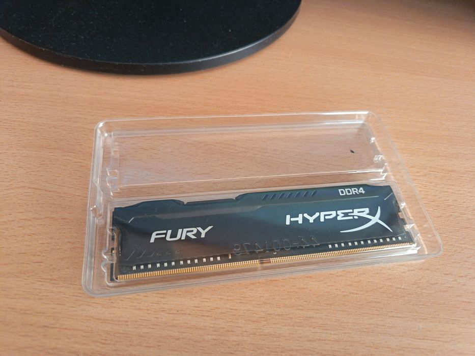 Placa memorie RAM DDR4