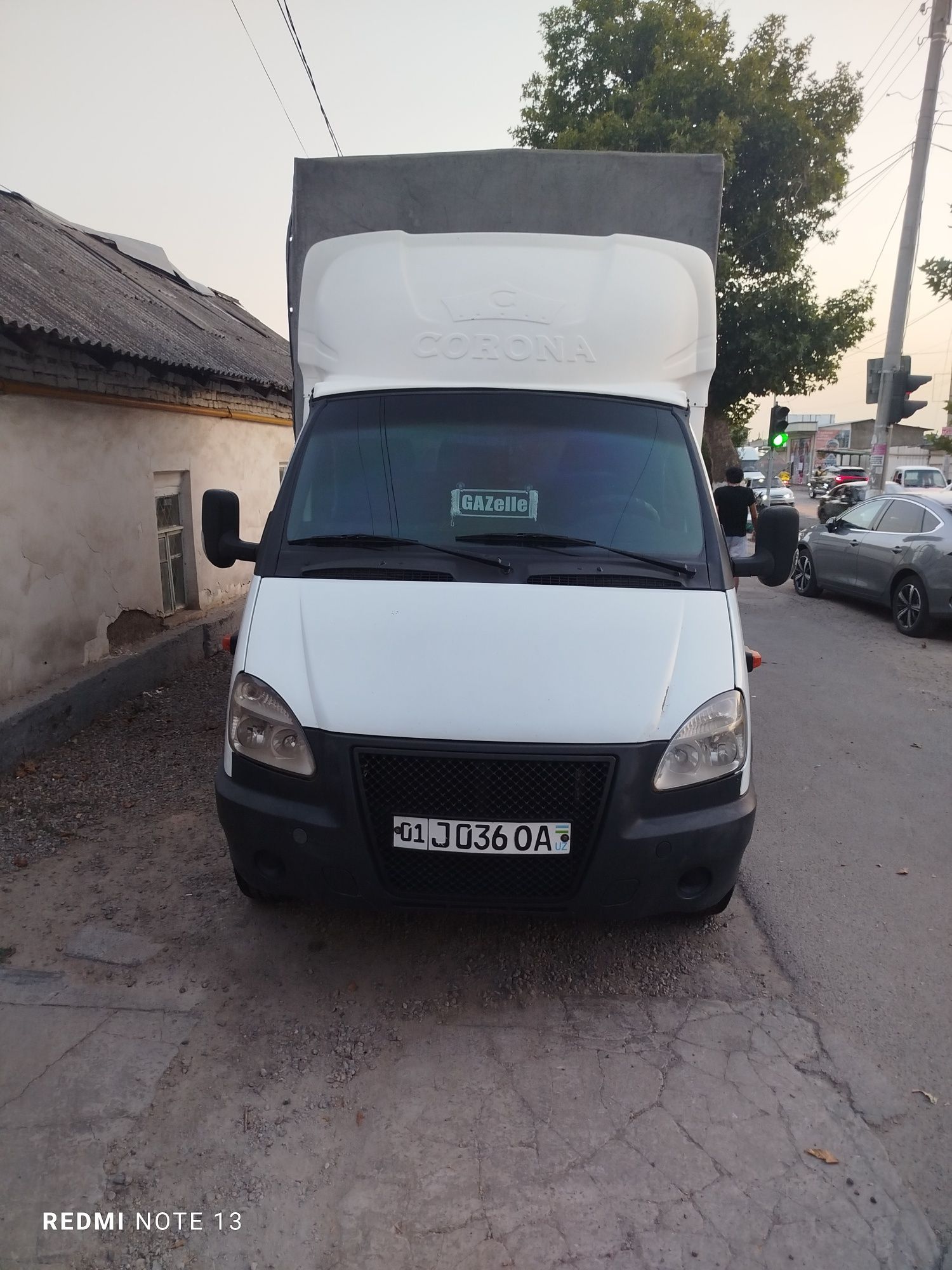 Gazel sotiladi holati yaxshi texnichiskiy ishi yoq