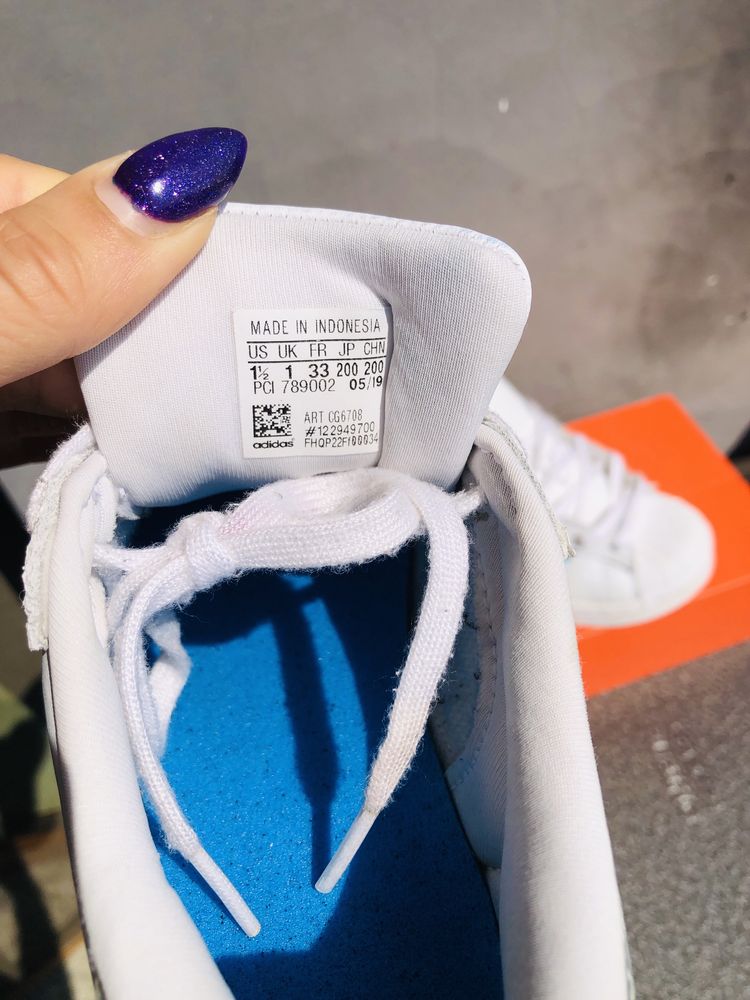 Кецове за момиче adidas superstar