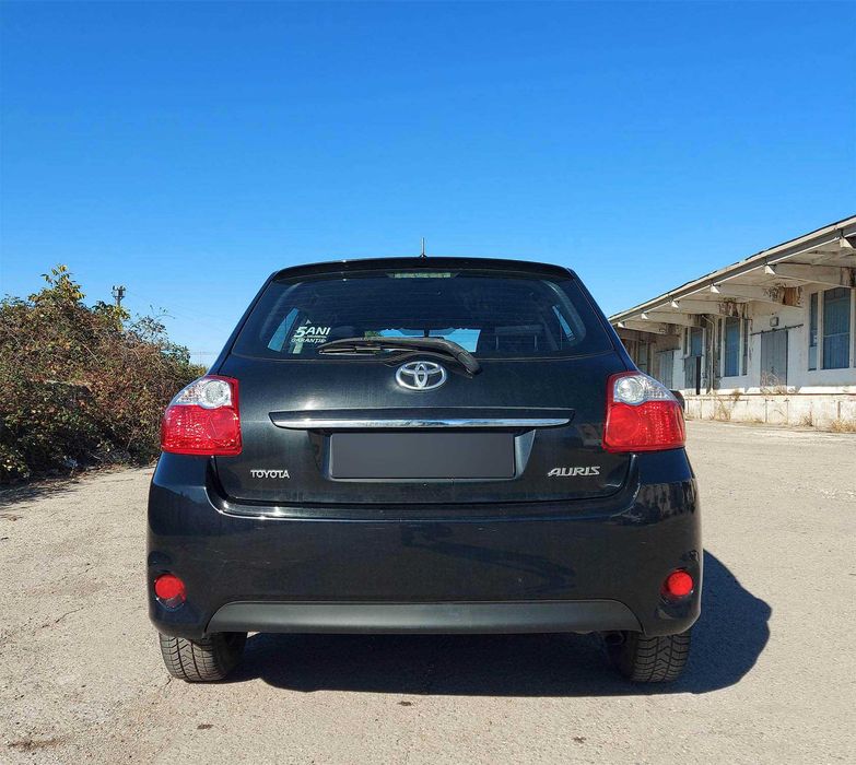 Toyota Auris 2010 Facelift, 1.33L, 99CP, 6MT + Roti de vara