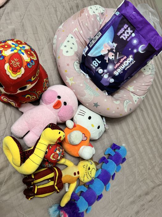 Детские игрушки все за 8000