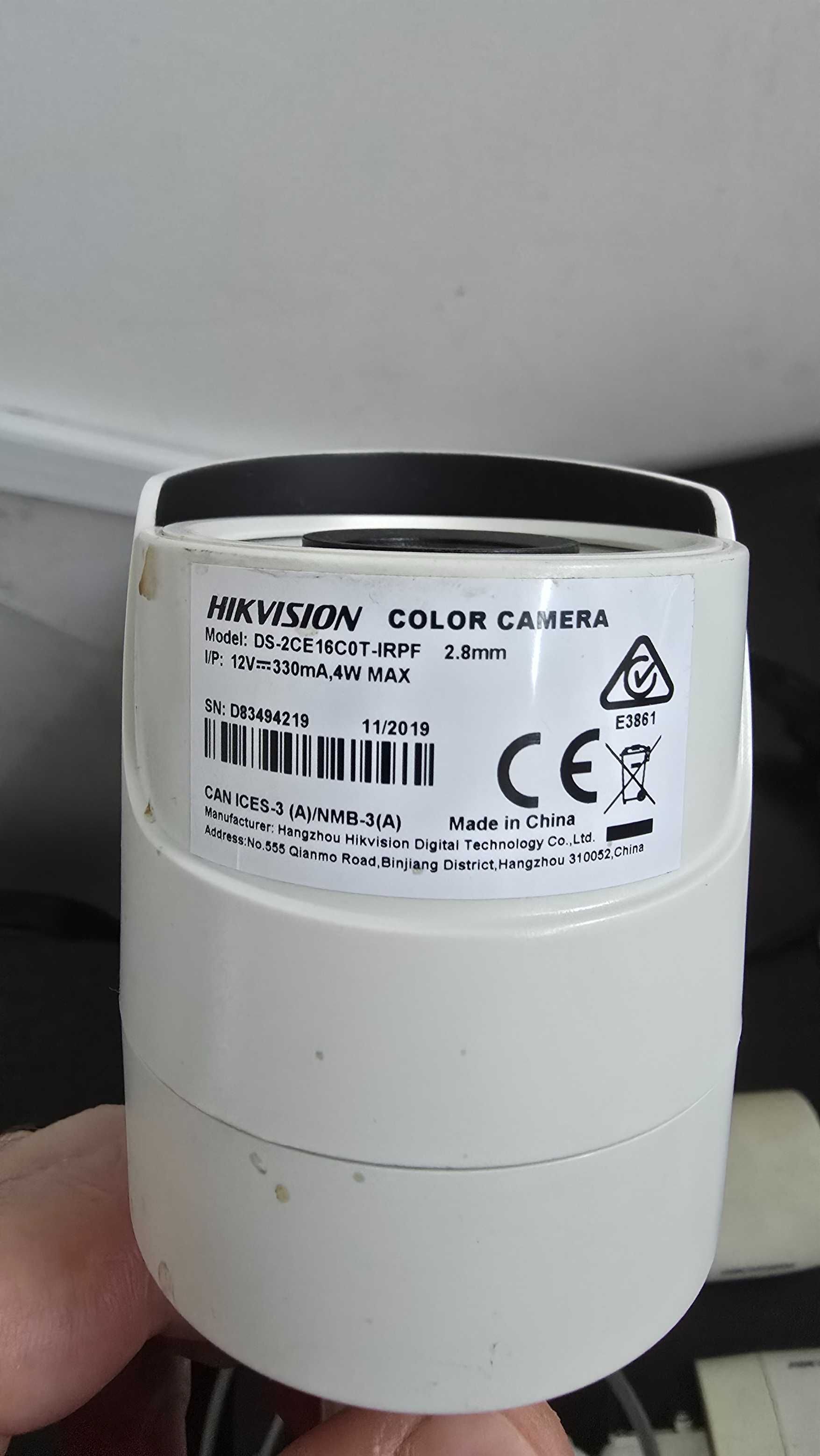 Sistem de supraveghere complet HikVision