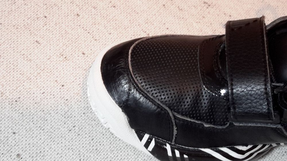 Adidasi Adidas nr 43 1/3