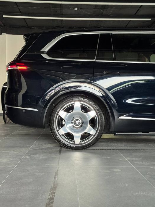 Deepal s09 4 wd.