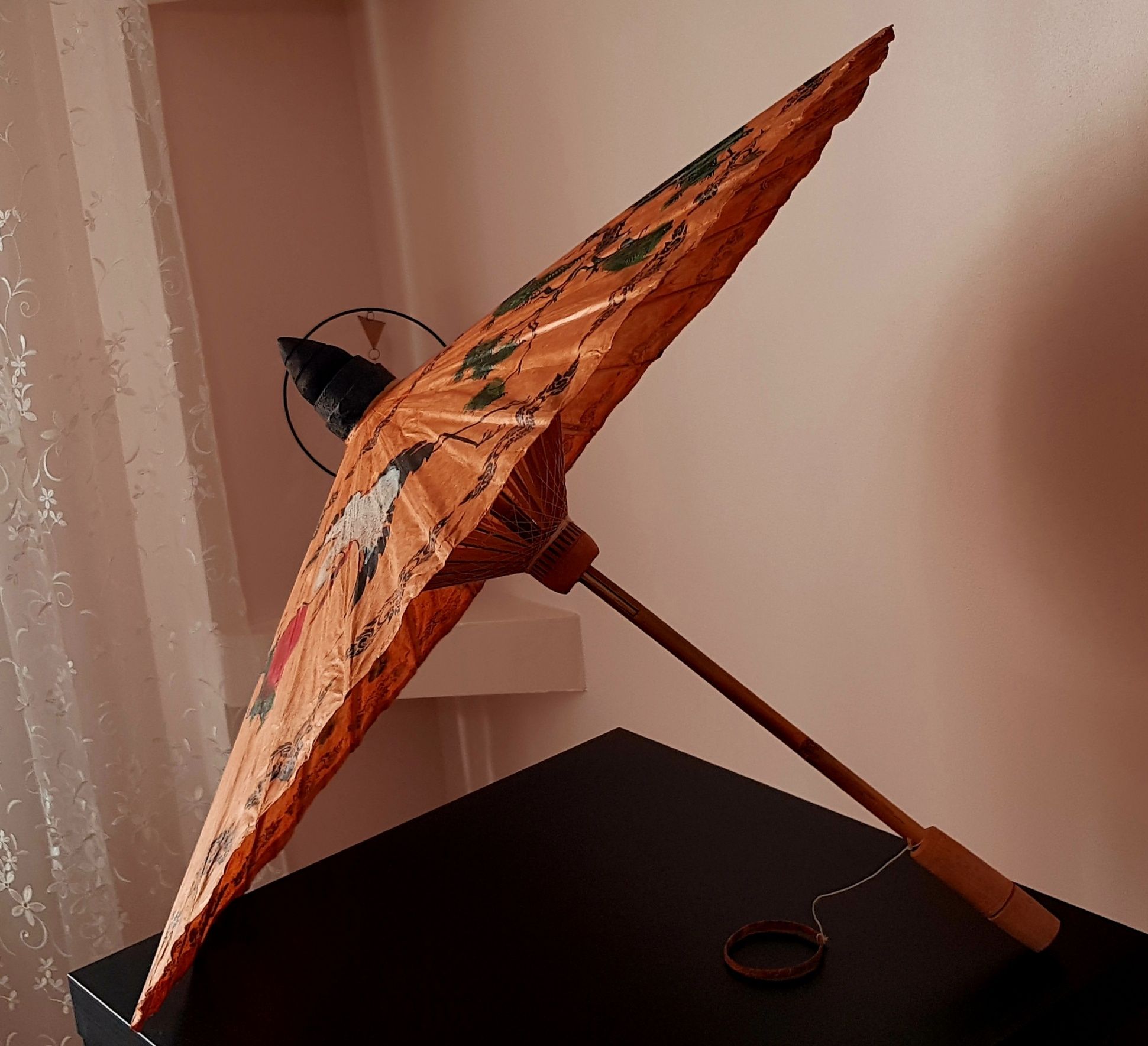 Umbrela artizanala hand-made, din materiale naturale, Asia
