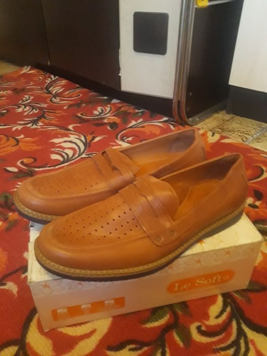 Продам мужской обувь