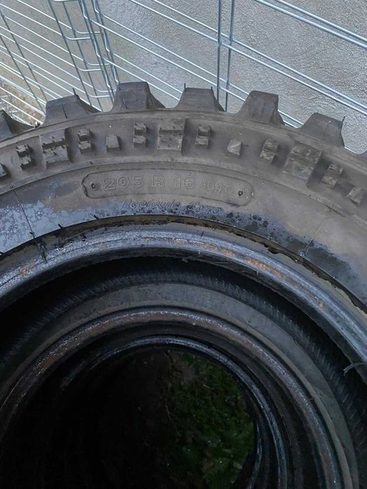 Cauciucuri offroad