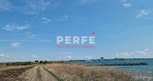 Парцел в Бургас, област-гр.Поморие площ 5001 цена 310000