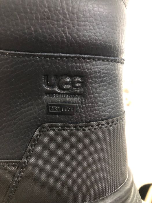 Bocanci UGG noi in cutie mărime 37 pentru femei