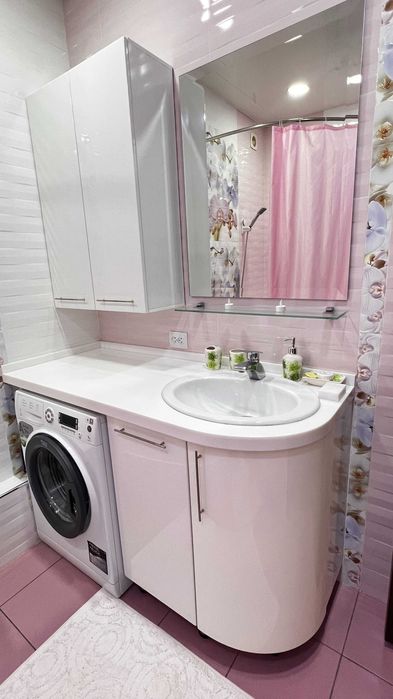 Сдаю в первый раз свою новую 4-х комнатную квартиру на 2-ом этаже