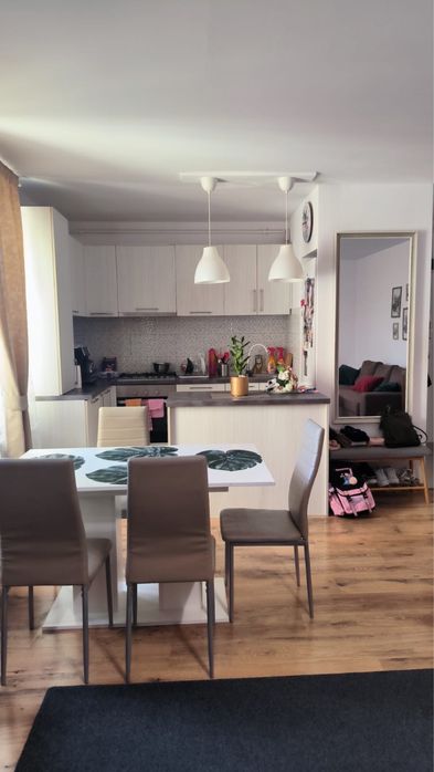 3 camere | 68 mp | Parcare | Etaj 2 | Floresti - Tineretului