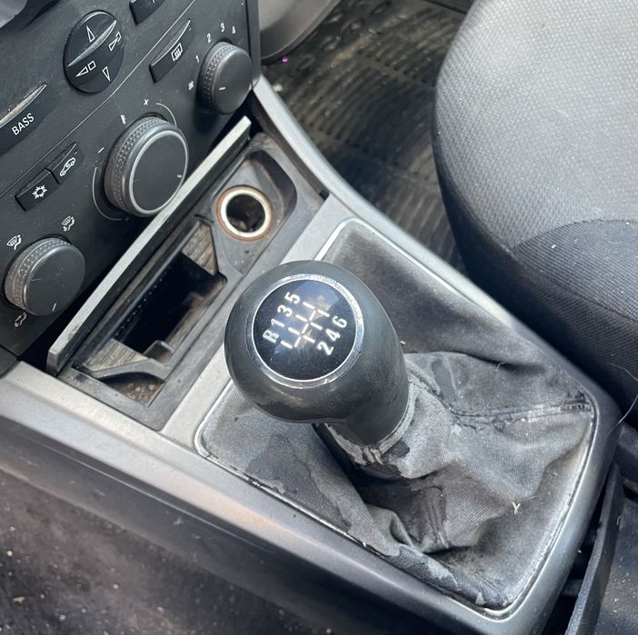 Opel astra h 1.9 cdti 120 к с на части