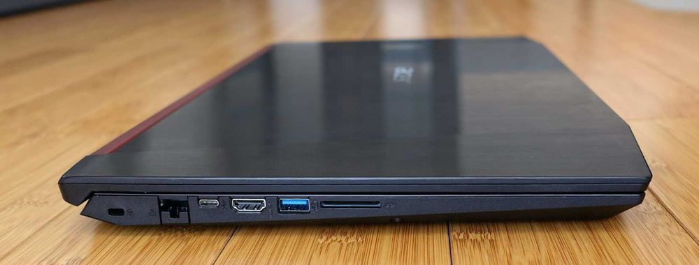 Laptop ACER 5, i7-7700HQ, 15.6, 16GB, video 4GB, SSD 500GB IMPECABIL