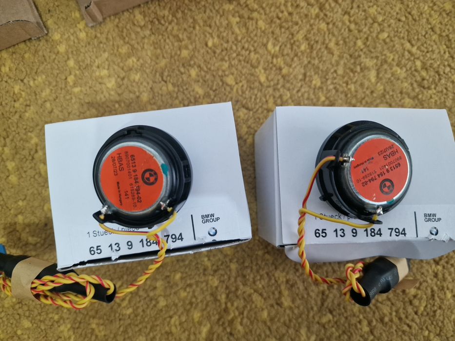 Boxe usi , tweeterele, boxa centrala harman kardon