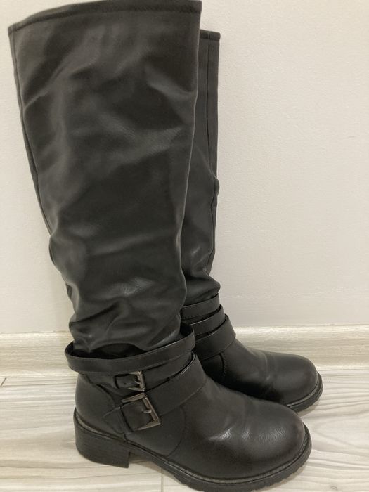 Женская  обувь  .