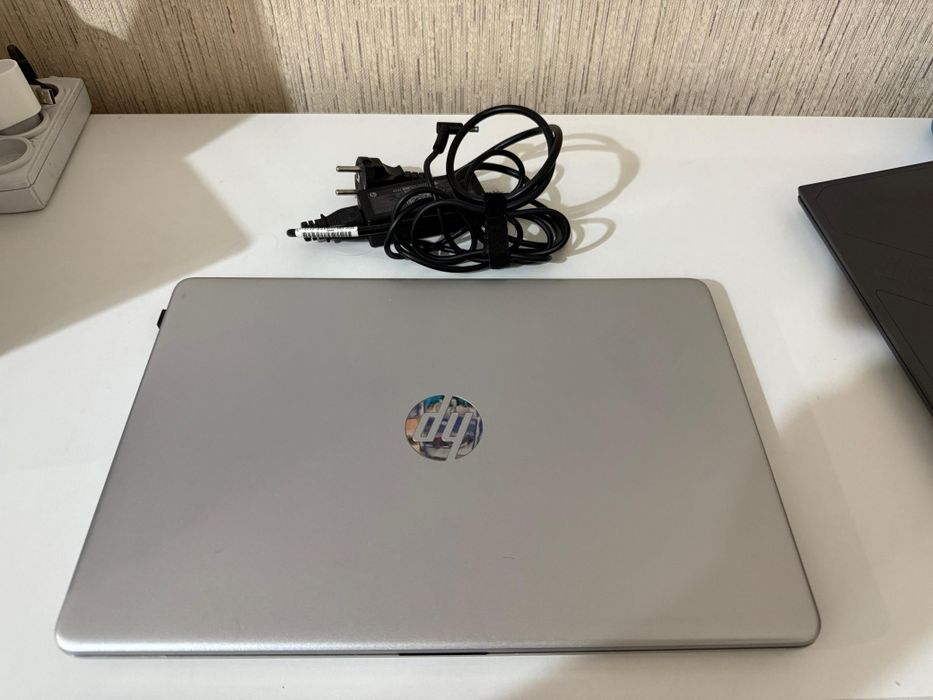 Ноутбук HP Laptop 15s-eq2xxx