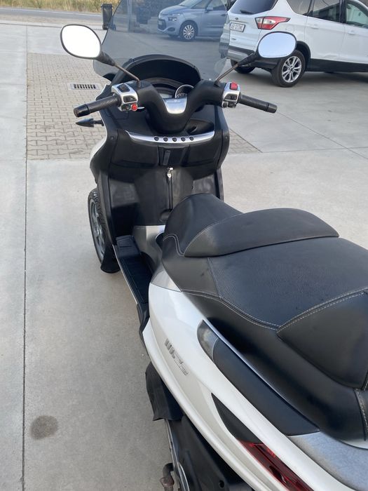 Vind Piaggio MP3 / 500