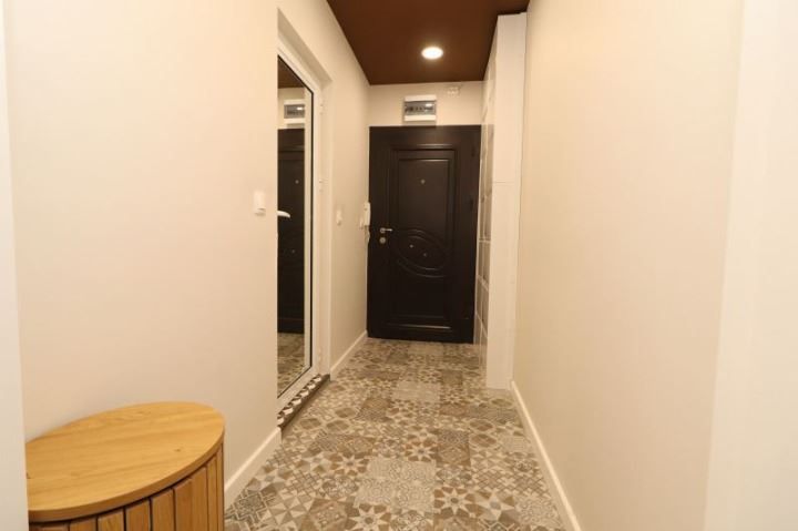 Продава се Двустаен апартамент в София, Люлин 6 - 71 кв.м за 2479 €/кв.м - Снимка #8
