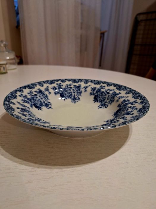 Продам фарфор тарелки