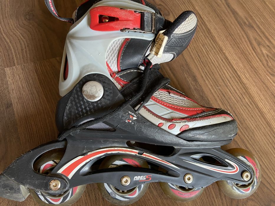 Patine cu rotile reglabile intre marimile 34-37
