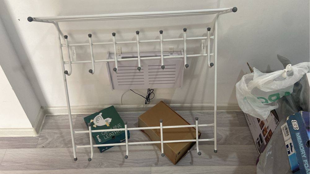 Продается вешалка