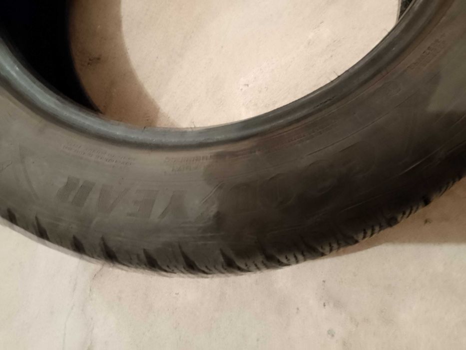 Автомобилни гуми зимни летни Гудиър Goodyear
