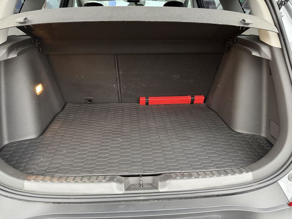 Продаю трекер 2021 Red Line