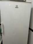 Продам морозильник Indesit
