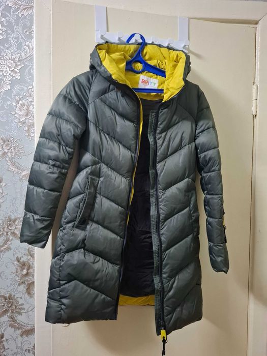 Женский курткалар сотилади 44-46 размер