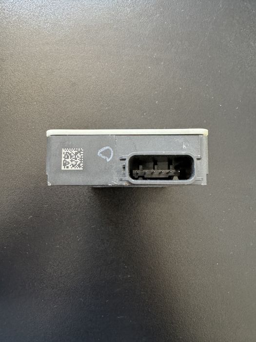 Mercedes E class W213 Radar / senzor A0009059907