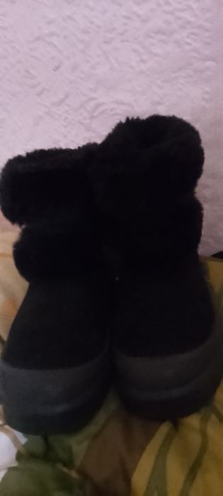 Van cizme dama UGG de piele blana